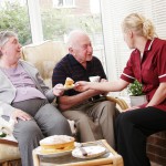 En 2021, environ 6% des personnes âgées de 65 ans et plus vivaient en institution